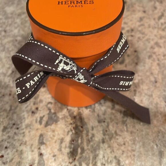 NWT Hermes Twilie round container - Picture 3 of 8